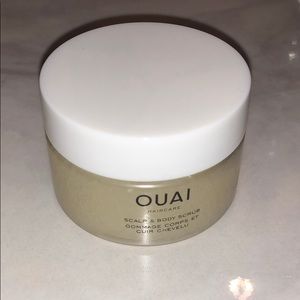 Ouai Scalp and body scrub